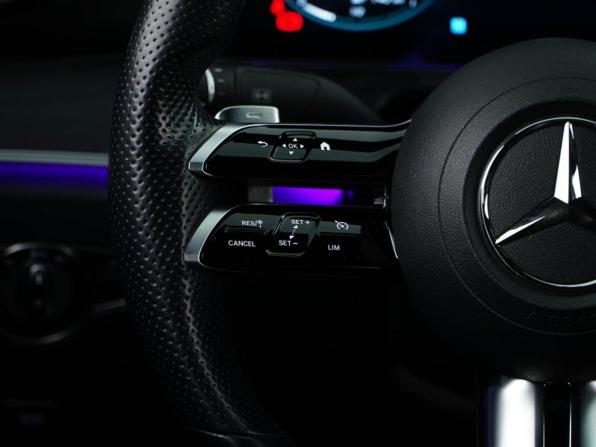 Mercedes-Benz E-Класс V (W213 S213 C238) Рестайлинг с пробегом 2021 года, цена 4 999 434 рубля, 65712 км, седан, Автокод Объявления