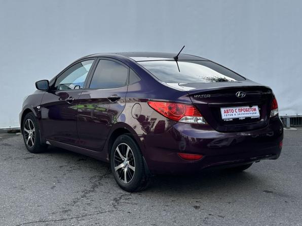 Hyundai Solaris I с пробегом 2011 года, цена 720 000 рублей, 143430 км, седан, Автокод Объявления