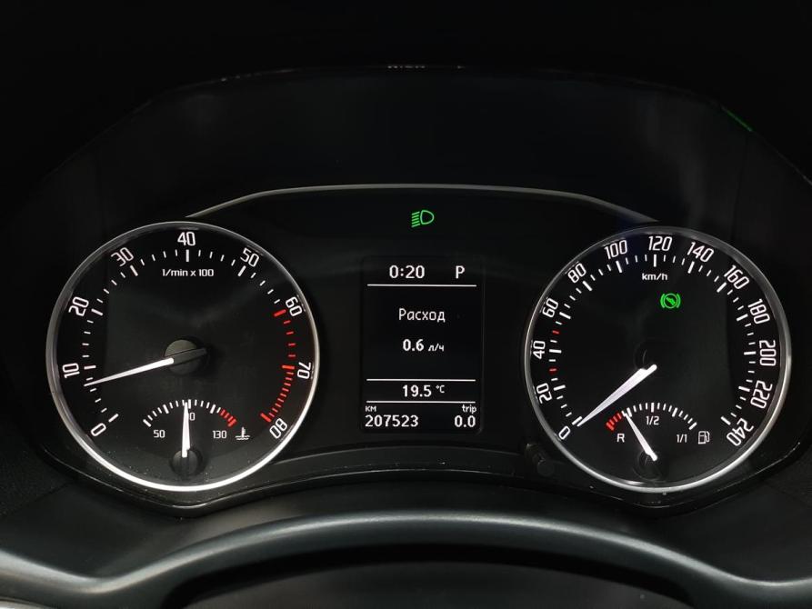 Skoda Octavia II (A5) Рестайлинг Москва  - изображение 8