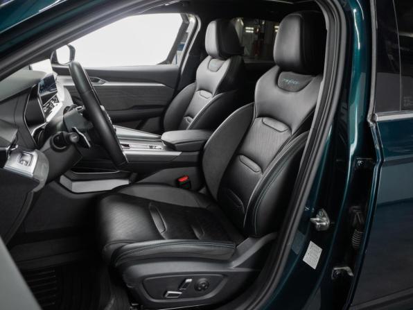 Geely Preface I (China Market) Рестайлинг с пробегом 2023 года, цена 2 729 000 рублей, 25098 км, седан, Автокод Объявления