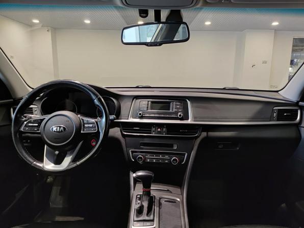 Kia Optima IV Рестайлинг с пробегом 2018 года, цена 1 724 000 рублей, 159699 км, седан, Автокод Объявления