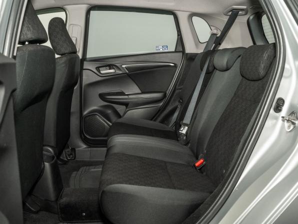 Honda Fit III с пробегом 2015 года, цена 930 000 рублей, 121608 км, хэтчбек, Автокод Объявления