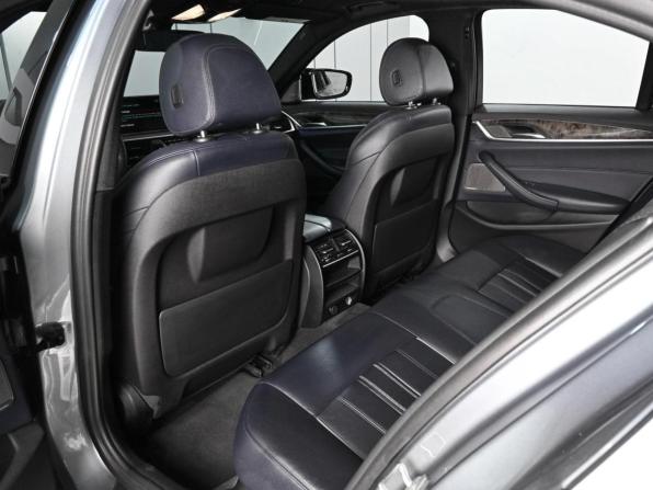 BMW 5 серии VII (G30/G31/G38) с пробегом 2018 года, цена 3 799 000 рублей, 108094 км, седан, Автокод Объявления
