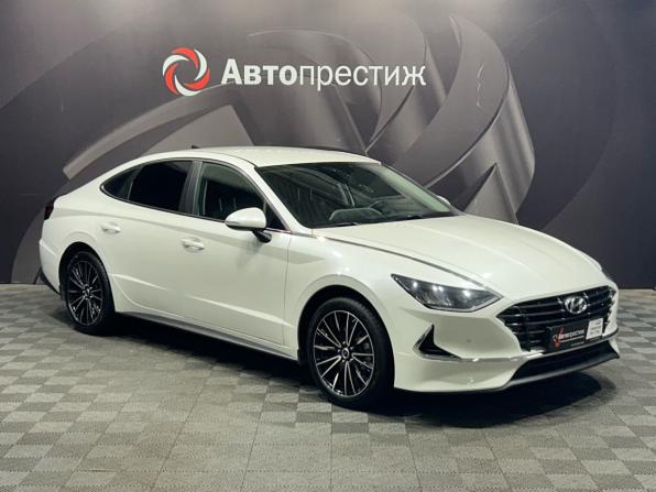 Hyundai Sonata VIII (DN8) с пробегом 2021 года, цена 2 400 000 рублей, 76000 км, седан, Автокод Объявления