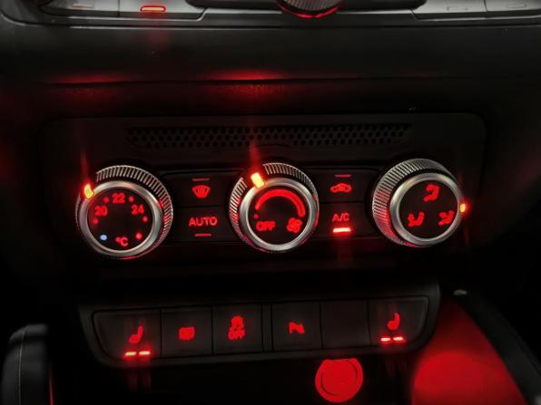 Audi A1 I (8X) с пробегом 2013 года, цена 948 000 рублей, 130496 км, хэтчбек, Автокод Объявления
