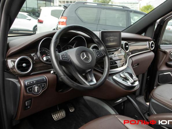 Mercedes-Benz V-Класс III (W447) с пробегом 2018 года, цена 4 990 000 рублей, 107933 км, минивэн, Автокод Объявления