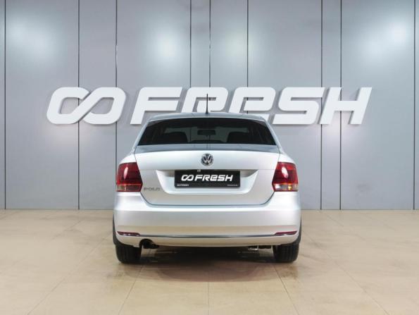 Volkswagen Polo V Рестайлинг с пробегом 2016 года, цена 1 149 000 рублей, 193261 км, седан, Автокод Объявления