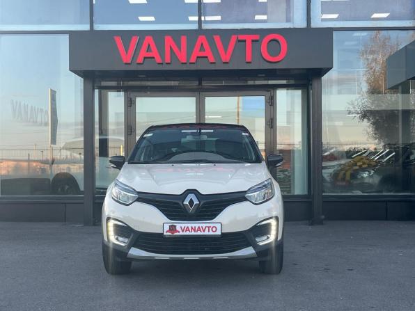 Renault Kaptur I с пробегом 2019 года, цена 1 780 000 рублей, 89500 км, внедорожник, Автокод Объявления