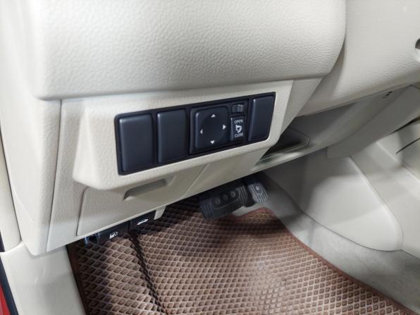 Nissan Tiida I с пробегом 2008 года, цена 780 000 рублей, 101971 км, хэтчбек, Автокод Объявления