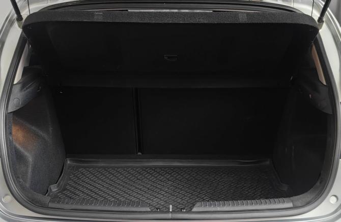 Kia Ceed II Рестайлинг с пробегом 2016 года, цена 1 077 000 рублей, 226329 км, хэтчбек, Автокод Объявления