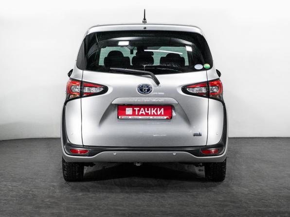 Toyota Sienta II Рестайлинг с пробегом 2018 года, цена 1 400 500 рублей, 102530 км, компактвэн, Автокод Объявления
