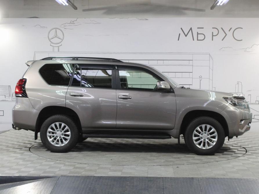 Toyota Land Cruiser Prado 150 Series Рестайлинг 2 Москва  - изображение 6
