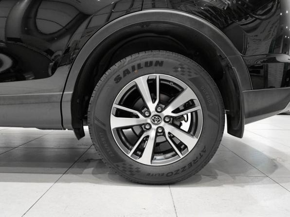 Toyota RAV4 IV (XA40) Рестайлинг с пробегом 2019 года, цена 2 950 000 рублей, 103000 км, внедорожник, Автокод Объявления