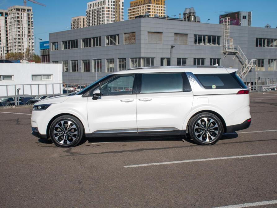Kia Carnival IV Москва  - изображение 8