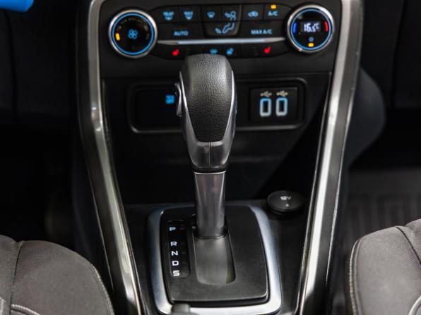 Ford EcoSport II Рестайлинг с пробегом 2018 года, цена 1 378 000 рублей, 102710 км, внедорожник, Автокод Объявления