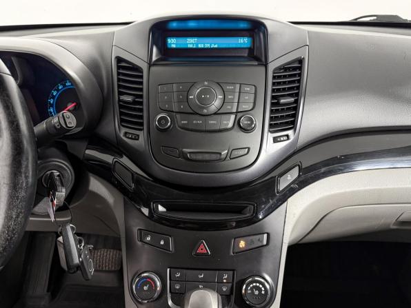 Chevrolet Orlando I с пробегом 2012 года, цена 799 000 рублей, 209847 км, компактвэн, Автокод Объявления