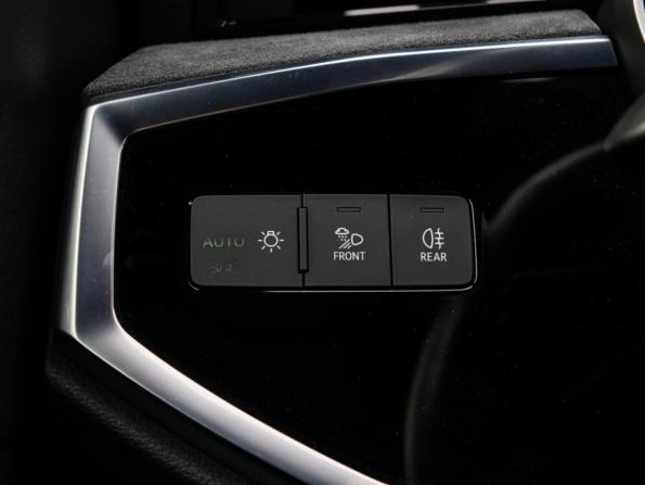 Audi Q3 Sportback II (F3) с пробегом 2021 года, цена 3 895 000 рублей, 67500 км, внедорожник, Автокод Объявления