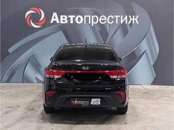 Kia Rio IV с пробегом 2017 года, цена 1 195 000 рублей, 140850 км, седан, Автокод Объявления