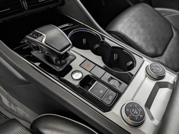 Volkswagen Touareg III с пробегом 2018 года, цена 5 650 000 рублей, 106505 км, внедорожник, Автокод Объявления