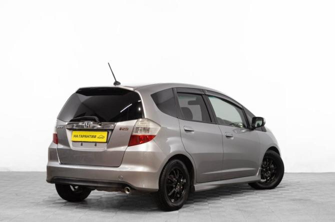 Honda Fit II с пробегом 2008 года, цена 699 000 рублей, 286000 км, хэтчбек, Автокод Объявления