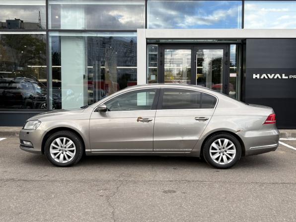 Volkswagen Passat B7 с пробегом 2012 года, цена 799 000 рублей, 311014 км, седан, Автокод Объявления