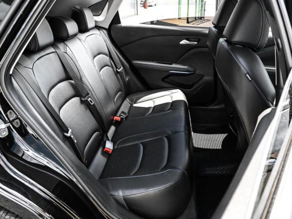 Chevrolet Monza II Рестайлинг с пробегом 2023 года, цена 1 639 000 рублей, 45638 км, седан, Автокод Объявления