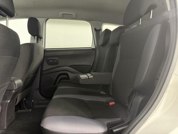Mitsubishi Outlander II Рестайлинг с пробегом 2011 года, цена 1 050 000 рублей, 172122 км, внедорожник, Автокод Объявления