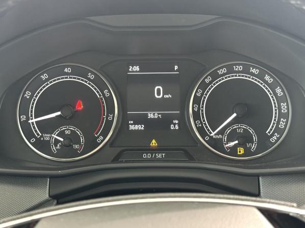 Skoda Rapid II с пробегом 2021 года, цена 1 650 000 рублей, 36820 км, лифтбек, Автокод Объявления