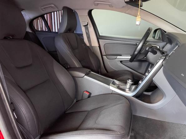 Volvo S60 II с пробегом 2011 года, цена 999 000 рублей, 195841 км, седан, Автокод Объявления