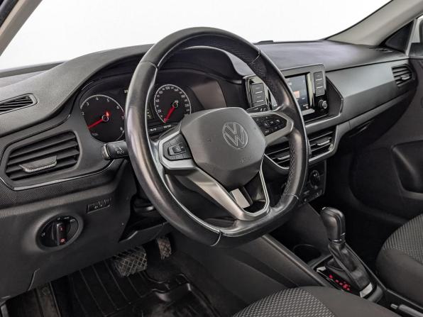 Volkswagen Polo VI с пробегом 2022 года, цена 1 699 000 рублей, 85292 км, лифтбек, Автокод Объявления