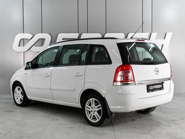 Opel Zafira B Рестайлинг с пробегом 2012 года, цена 925 000 рублей, 219708 км, компактвэн, Автокод Объявления