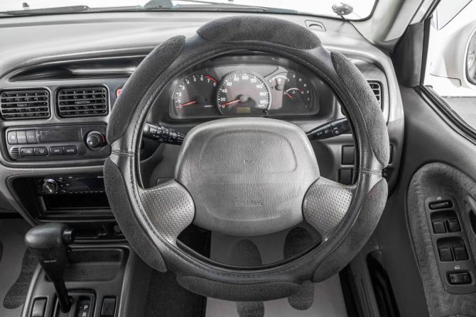 Suzuki Escudo II с пробегом 2001 года, цена 669 000 рублей, 192400 км, внедорожник, Автокод Объявления