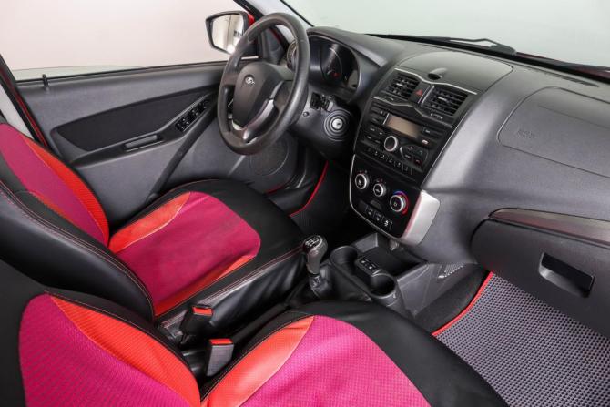Lada (ВАЗ) Granta I Рестайлинг с пробегом 2019 года, цена 719 000 рублей, 101627 км, лифтбек, Автокод Объявления