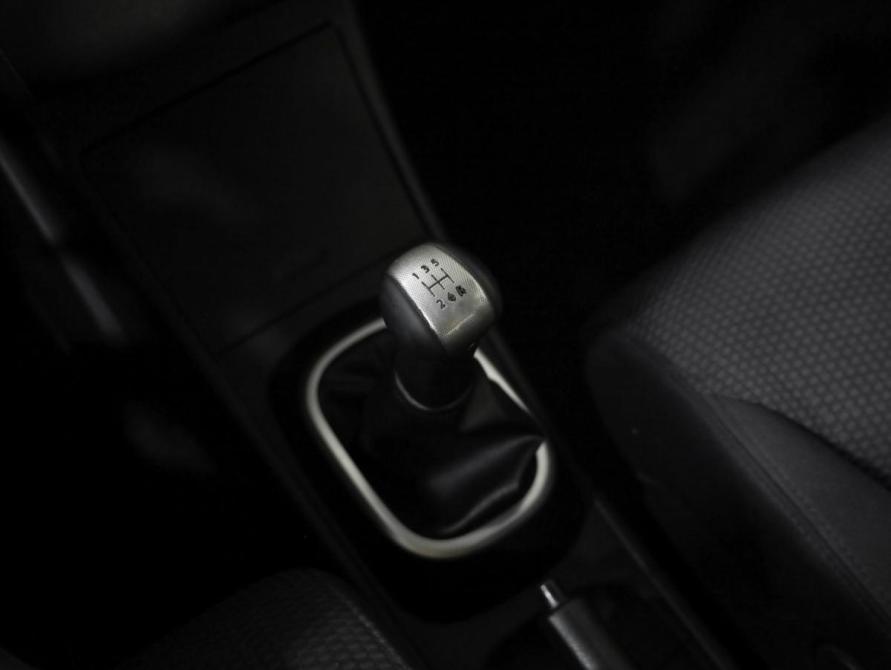 Nissan Tiida I Санкт-Петербург  - изображение 16