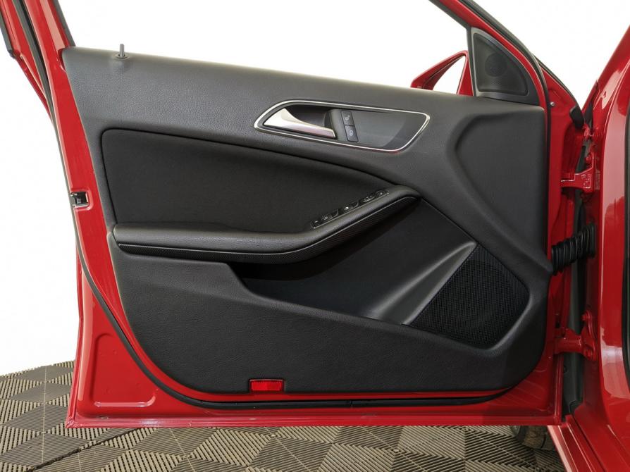 Mercedes-Benz A-Класс III (W176) Москва  - изображение 20
