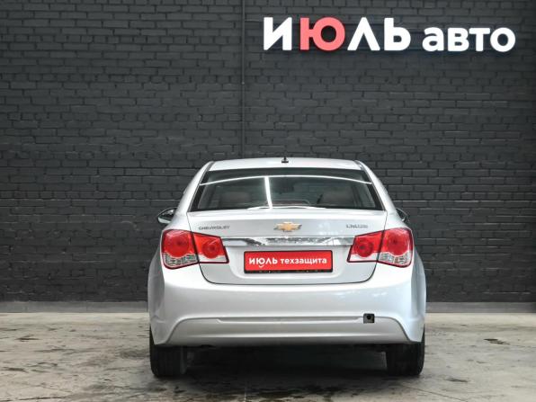 Chevrolet Cruze I Рестайлинг с пробегом 2012 года, цена 550 000 рублей, 316945 км, седан, Автокод Объявления
