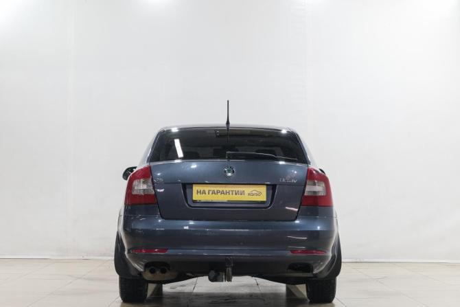 Skoda Octavia II (A5) Рестайлинг с пробегом 2012 года, цена 499 000 рублей, 370000 км, лифтбек, Автокод Объявления
