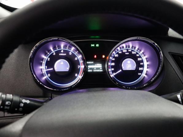 Hyundai Sonata VI (YF) с пробегом 2011 года, цена 1 099 000 рублей, 159430 км, седан, Автокод Объявления