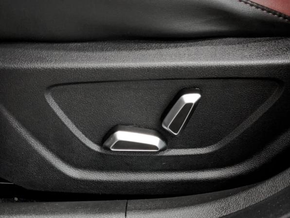 Geely Coolray I с пробегом 2023 года, цена 1 615 000 рублей, 94431 км, внедорожник, Автокод Объявления