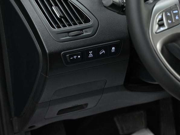 Hyundai ix35 I Рестайлинг с пробегом 2014 года, цена 935 000 рублей, 125141 км, внедорожник, Автокод Объявления