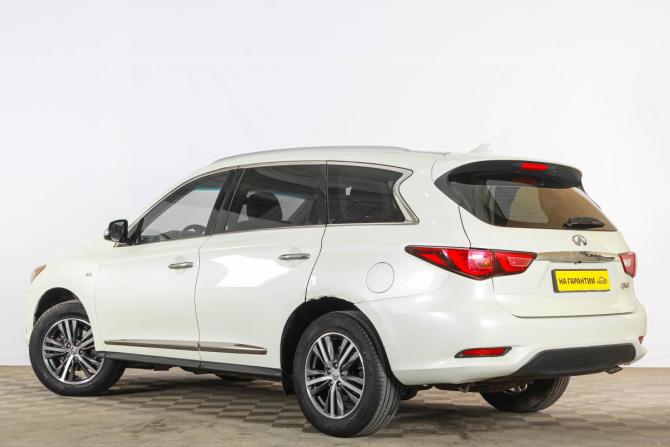 Infiniti QX60 I Рестайлинг с пробегом 2018 года, цена 2 499 000 рублей, 90000 км, внедорожник, Автокод Объявления