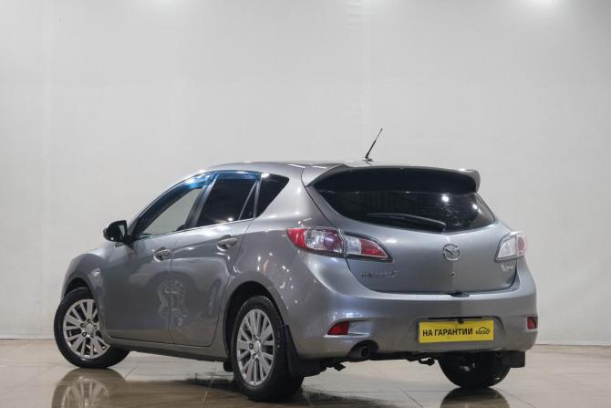 Mazda 3 II (BL) Рестайлинг с пробегом 2012 года, цена 889 000 рублей, 195939 км, хэтчбек, Автокод Объявления
