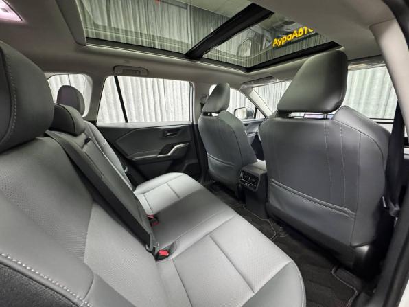 Toyota RAV4 VI (XA60) с пробегом 2026 года, цена 4 050 000 рублей, 8 км, внедорожник, Автокод Объявления