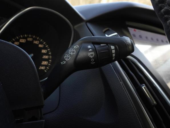 Ford Focus III с пробегом 2013 года, цена 648 000 рублей, 225247 км, хэтчбек, Автокод Объявления