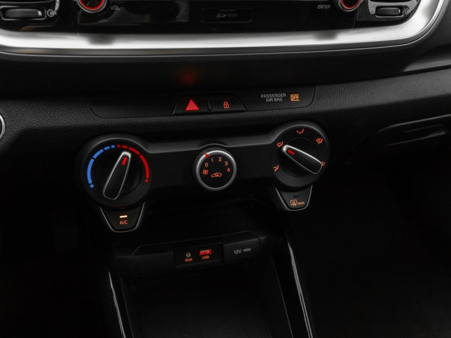 Kia Stonic I Москва  - изображение 21