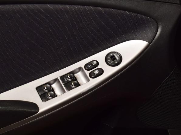 Hyundai Solaris I Рестайлинг с пробегом 2014 года, цена 1 099 995 рублей, 152531 км, седан, Автокод Объявления
