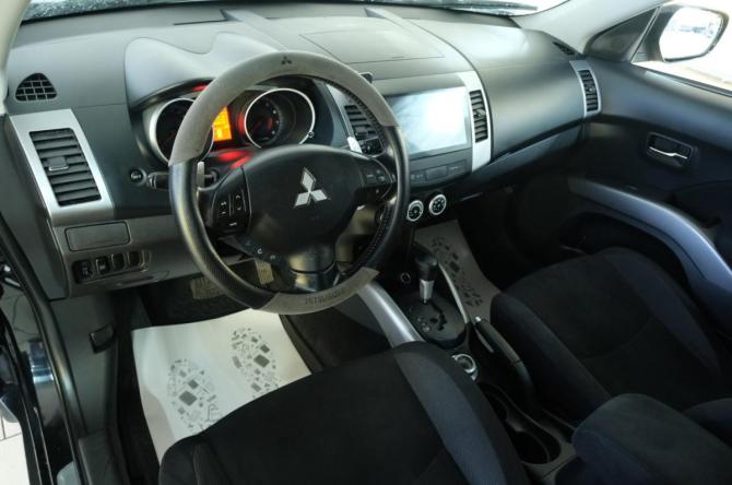 Mitsubishi Outlander II с пробегом 2007 года, цена 1 099 000 рублей, 223500 км, внедорожник, Автокод Объявления