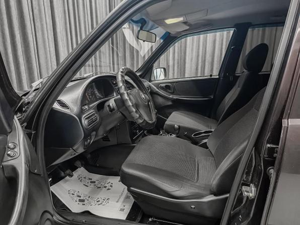 Chevrolet Niva I Рестайлинг с пробегом 2009 года, цена 505 000 рублей, 233000 км, внедорожник, Автокод Объявления