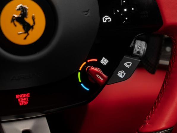 Ferrari Purosangue с пробегом 2025 года, цена 56 000 000 рублей, 7701 км, внедорожник, Автокод Объявления