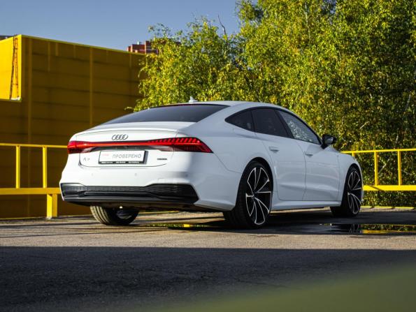 Audi A7 II (4K) с пробегом 2021 года, цена 5 458 000 рублей, 63535 км, лифтбек, Автокод Объявления